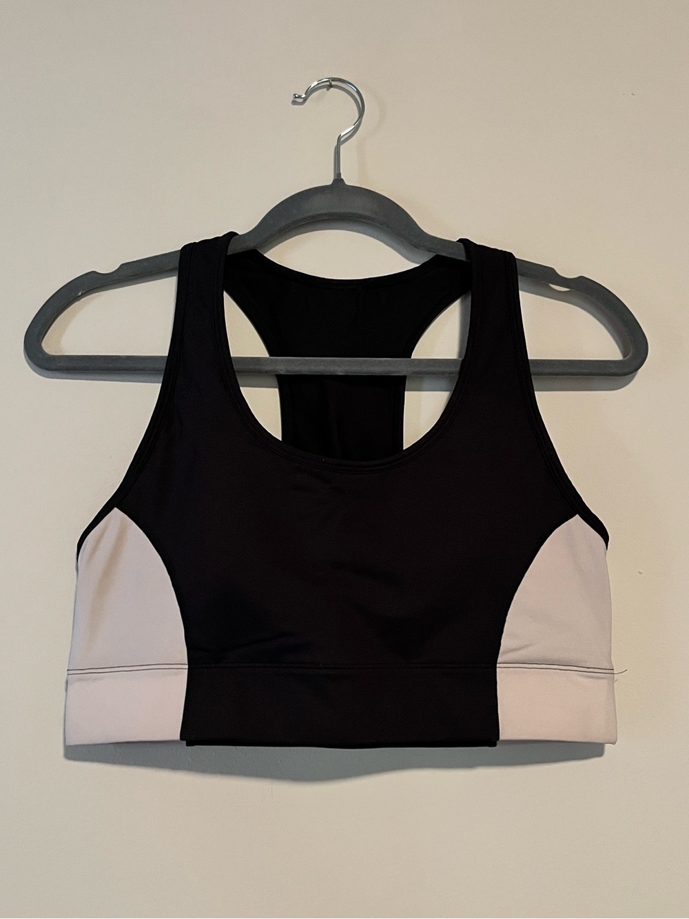 Fabletics Sports Bra, Large